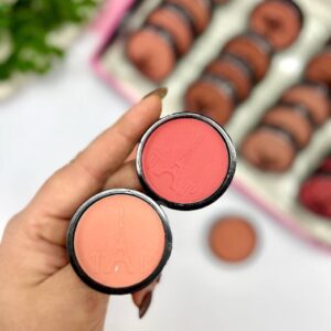 رژگونه مات تاپ